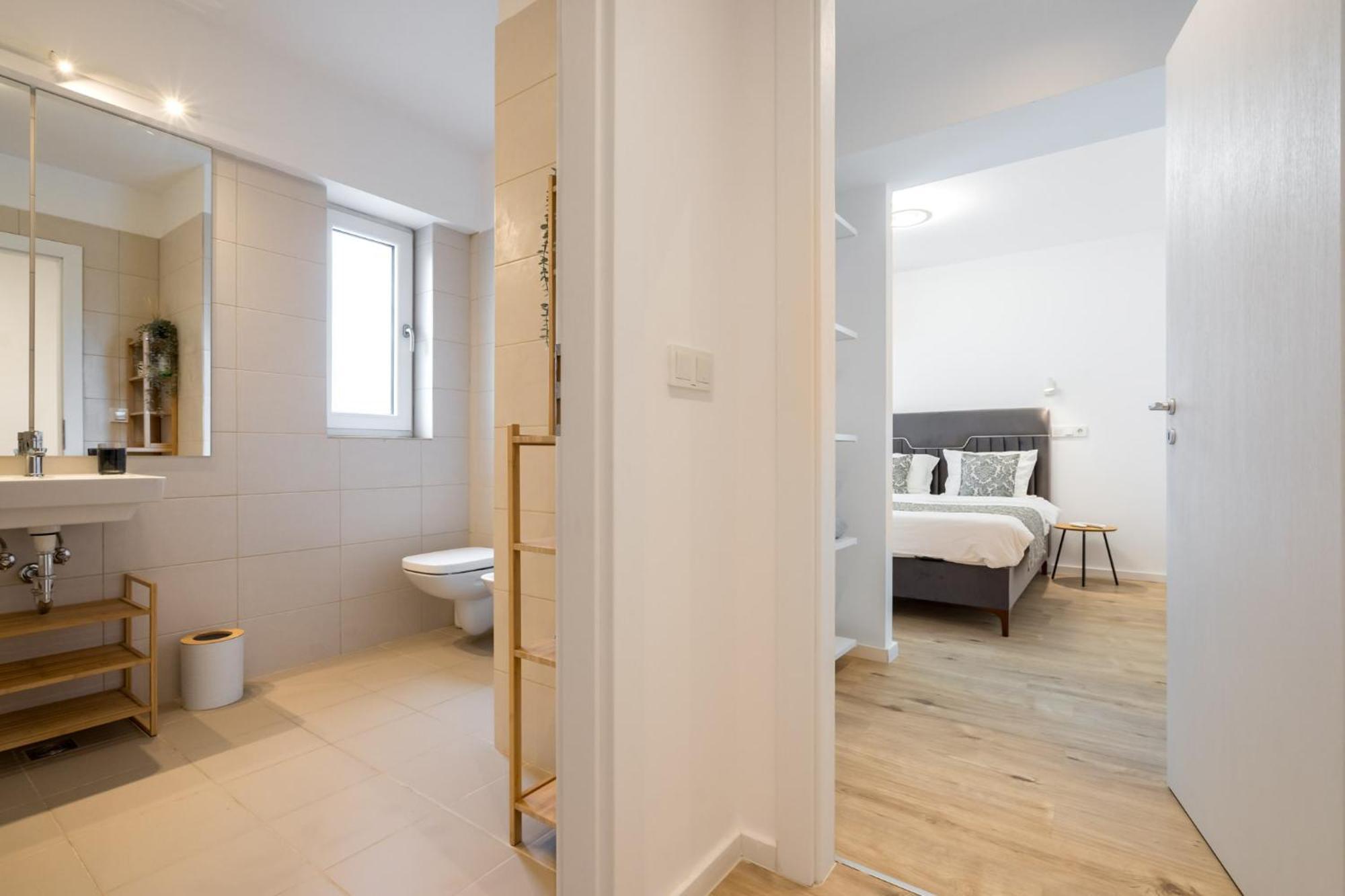 Breeze - Modern Escape In Pipera Leilighet Bucureşti Eksteriør bilde